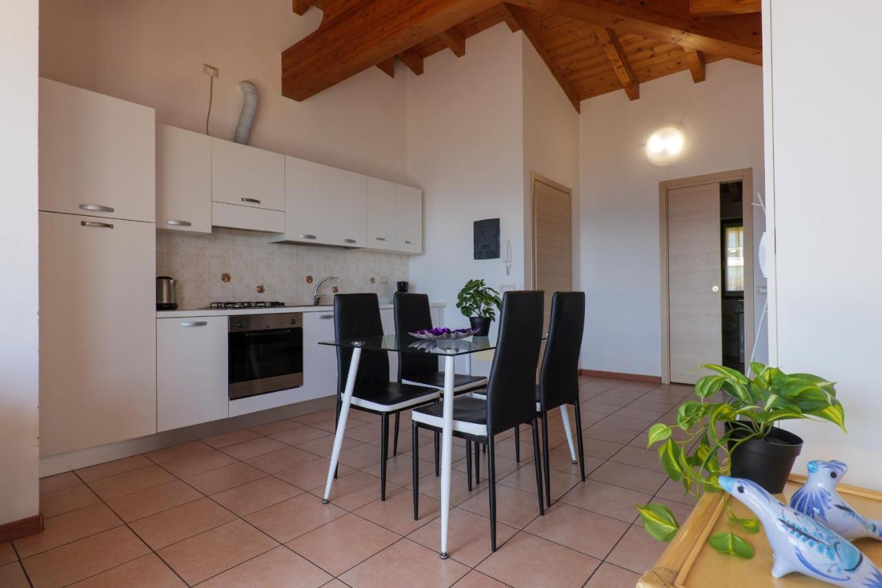 Panoramic'S Loft Apartment Verbania Exterior foto