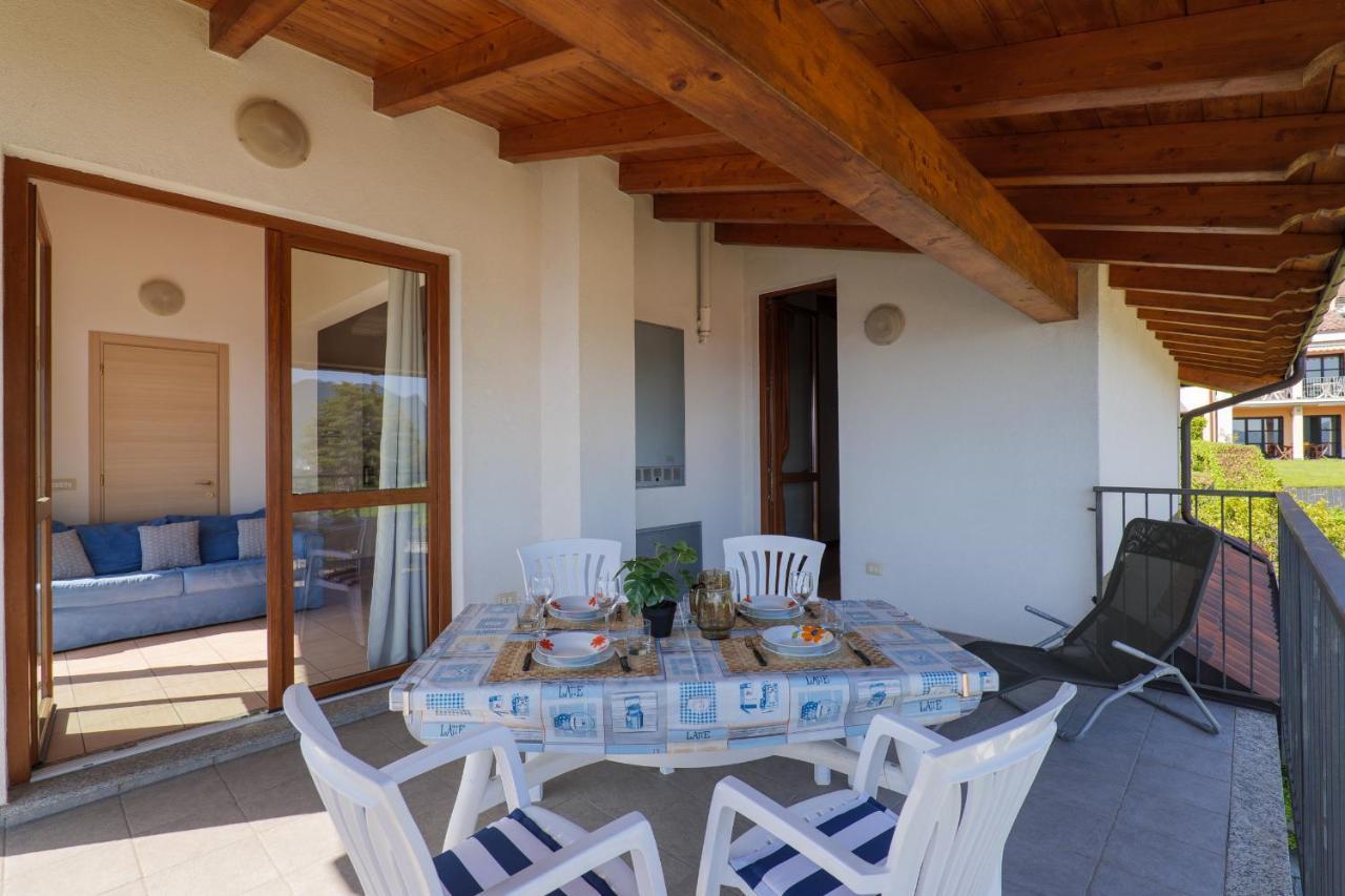 Panoramic'S Loft Apartment Verbania Exterior foto